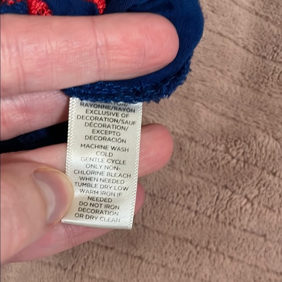 Loft Sleeveless Top with Red Embroidery - Picture 4 of 5